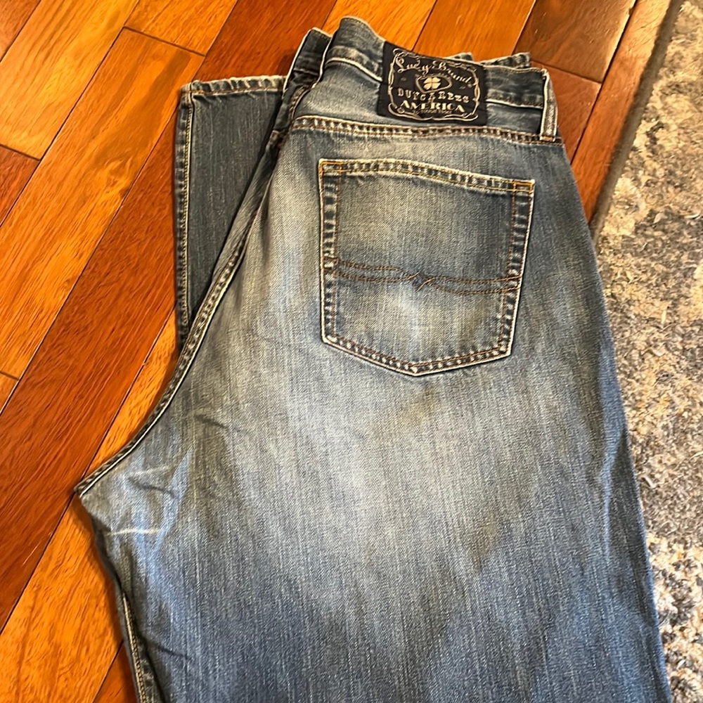 Lucky jeans